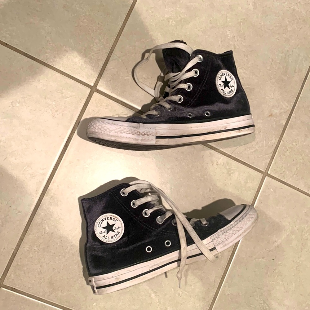 CONVERSE High Tops - Black Velvet